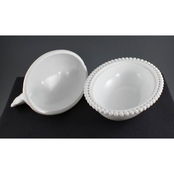 Vintage White Milk Glass Hen On Nest Covered Dish - Picture 6 of 6